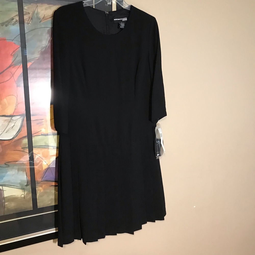 NWT. Black 3/4 sleeve size 10 dress